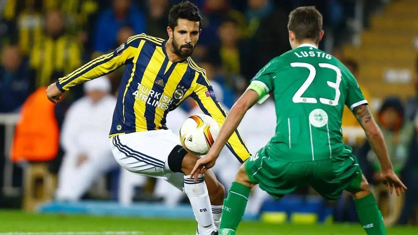 费耶诺德迎意甲关键赛，赛前状态回暖，球迷炸锅，控场能力受关注的简单介绍